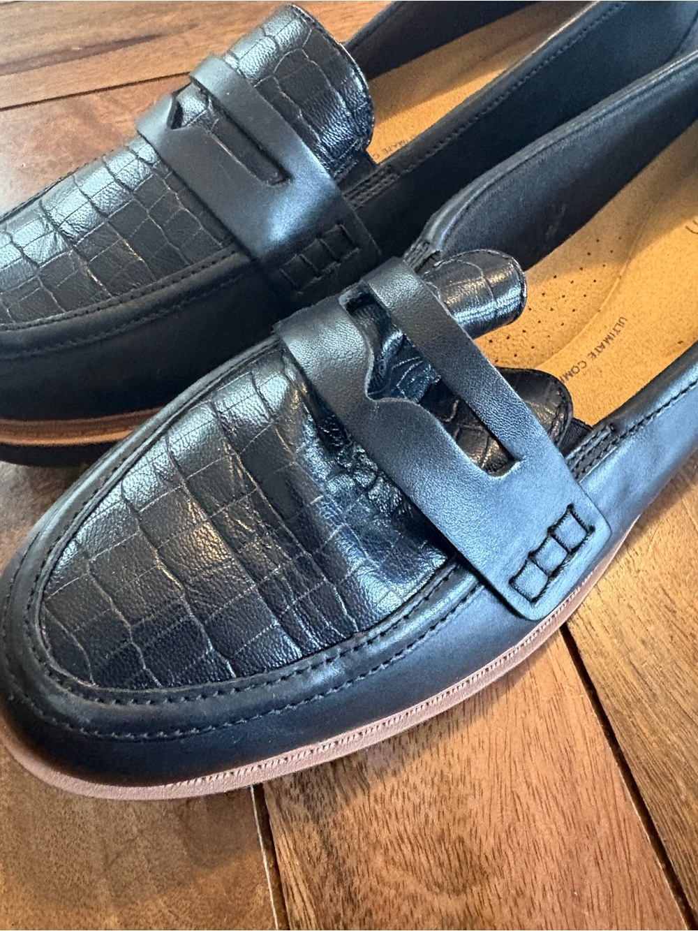 NWT! Clarks Westlynn Ayla Penny Loafers, 10, Black - Picture 3 of 9